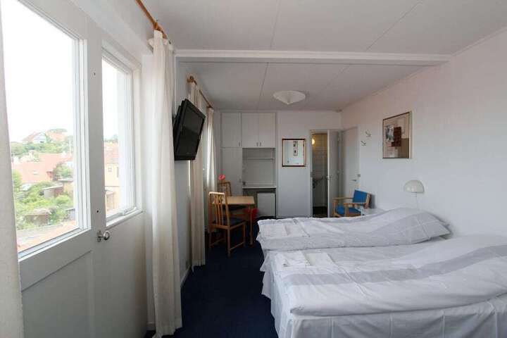 Photo 25
