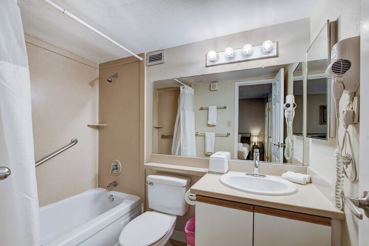 Room 21 of 41