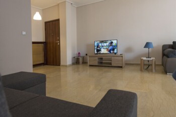Room 13 of 23