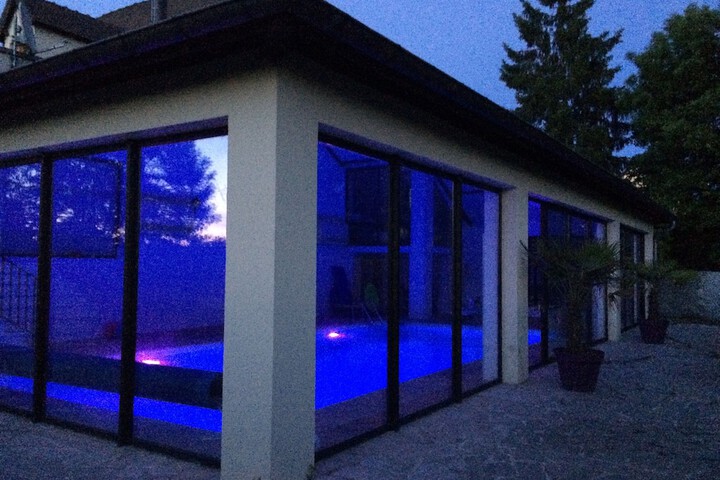 Pool 11 of 25