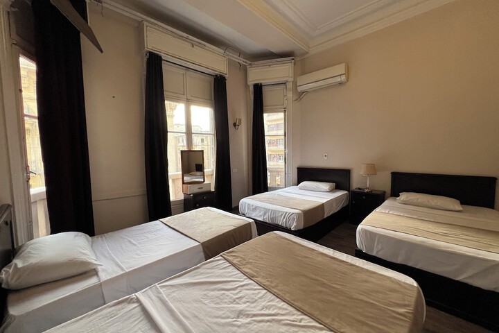 Room 21 of 81