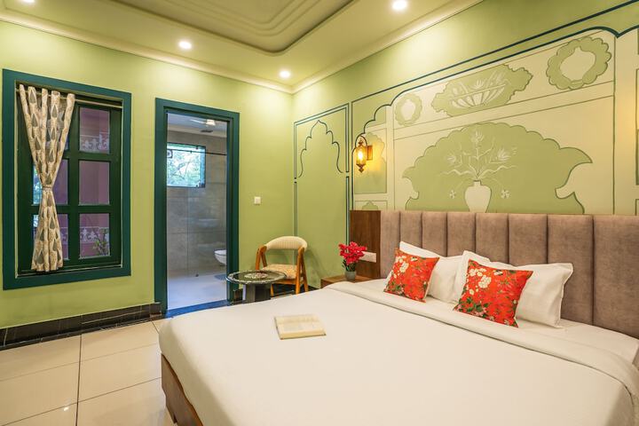 Room 45 of 90