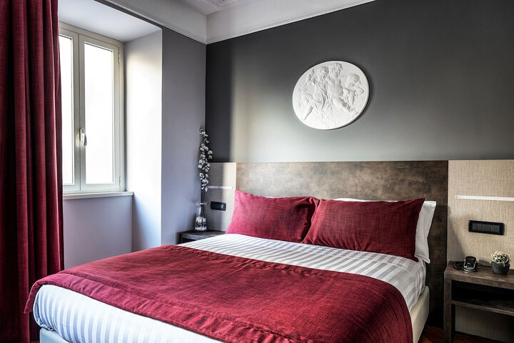 Room 22 of 36