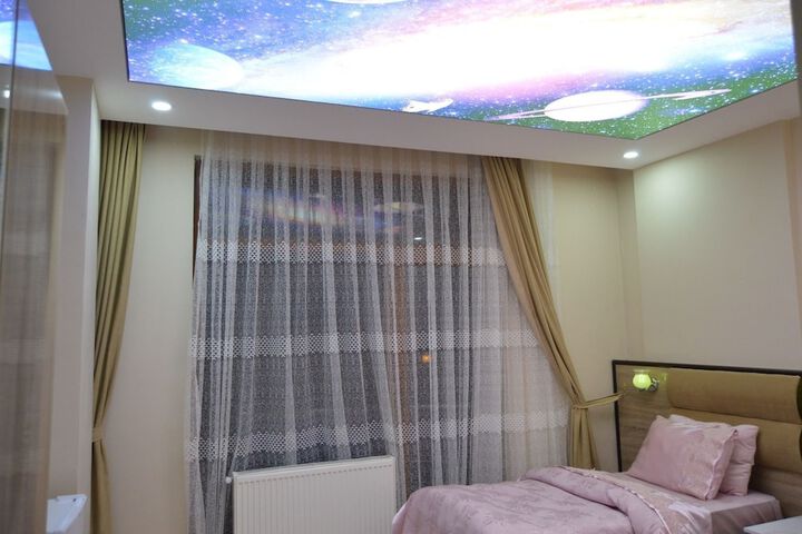 Room 9 of 15