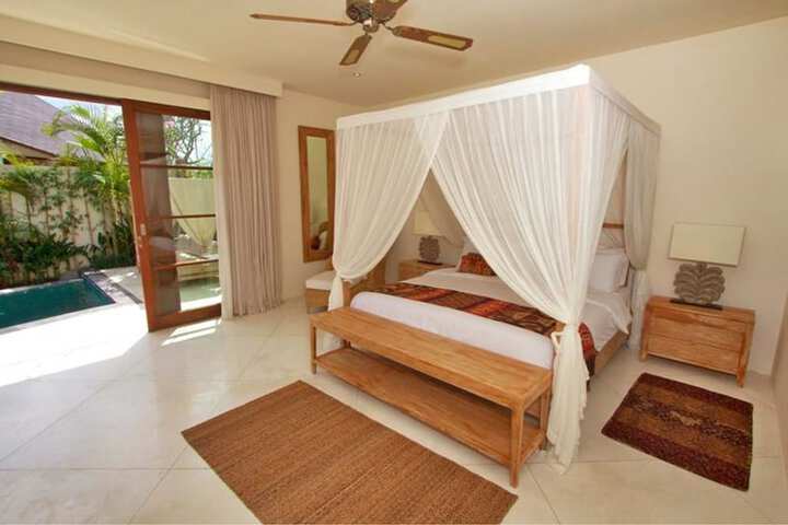 Room 2 of 29