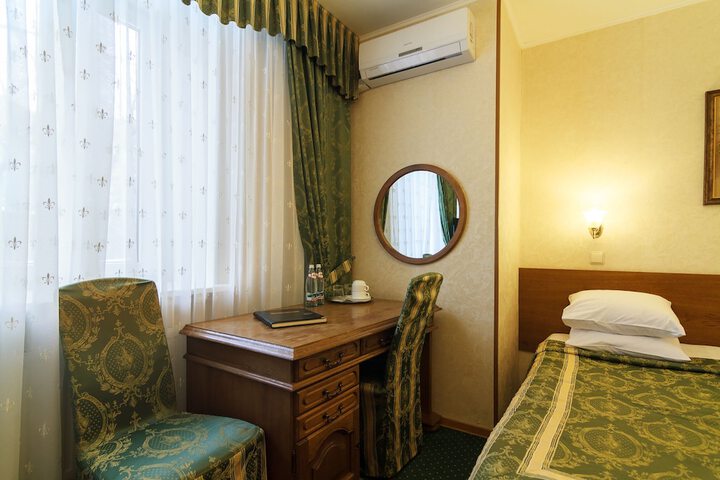 Room 26 of 51