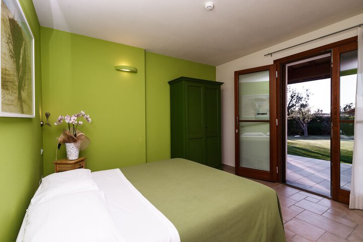 Room 13 of 61