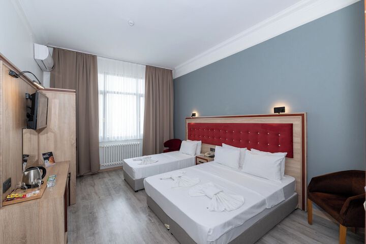Room 20 of 76