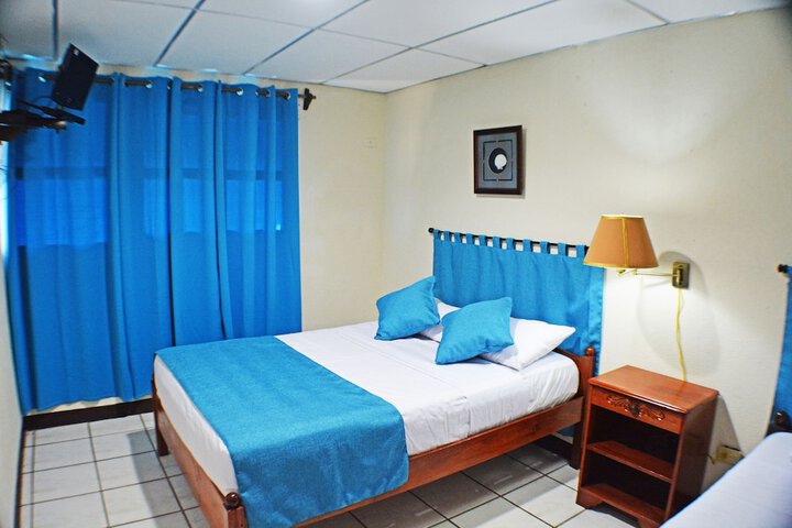 Room 5 of 24
