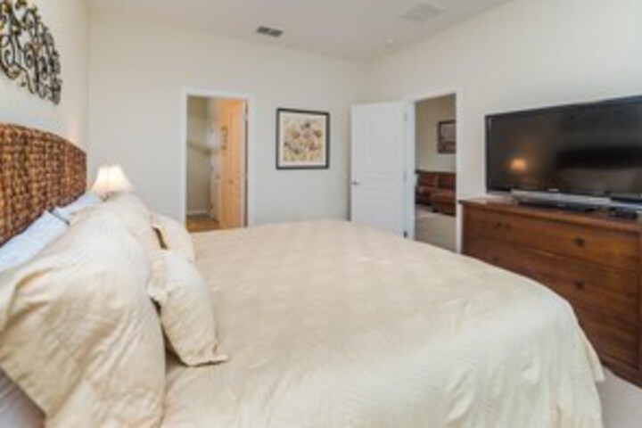 Room 36 of 38