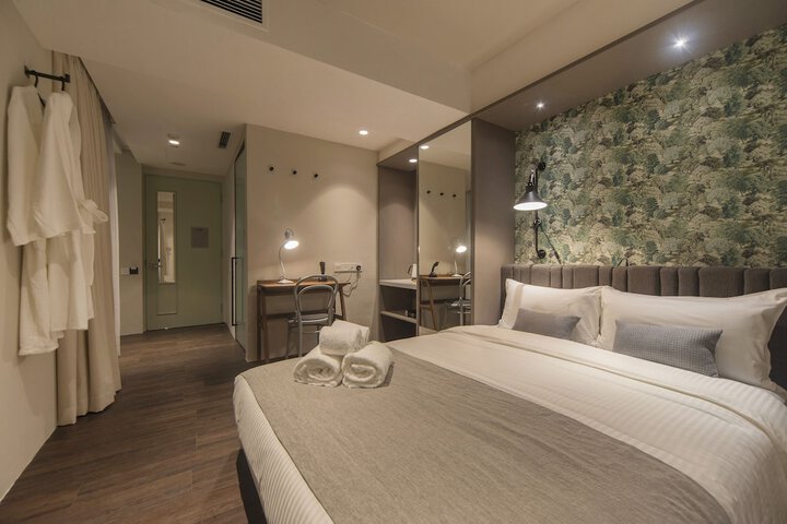 Room 3 of 59
