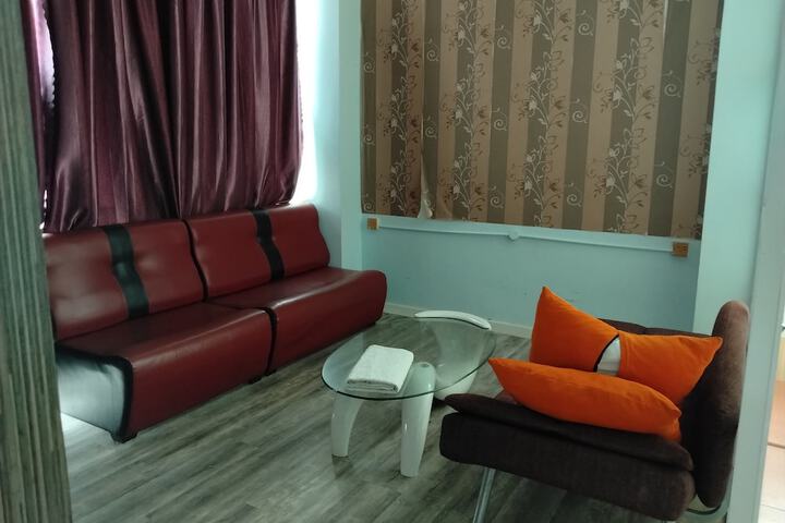 Room 15 of 66