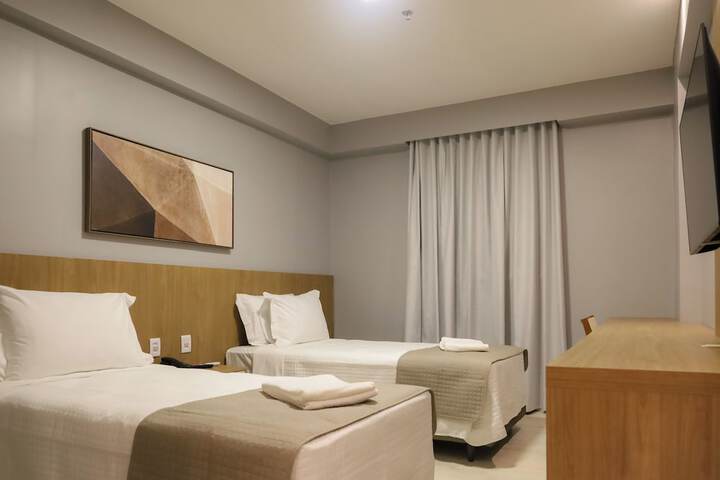 Room 19 of 33