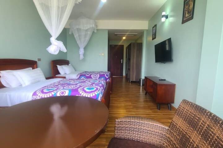 Room 80 of 150
