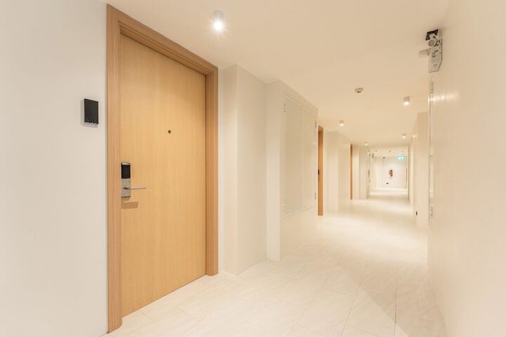 Ballroom/Hall 98 of 112