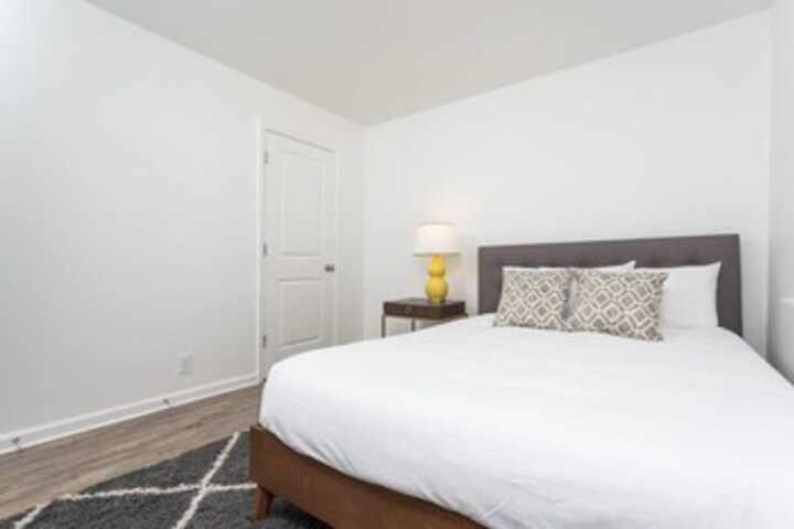 Room 40 of 49