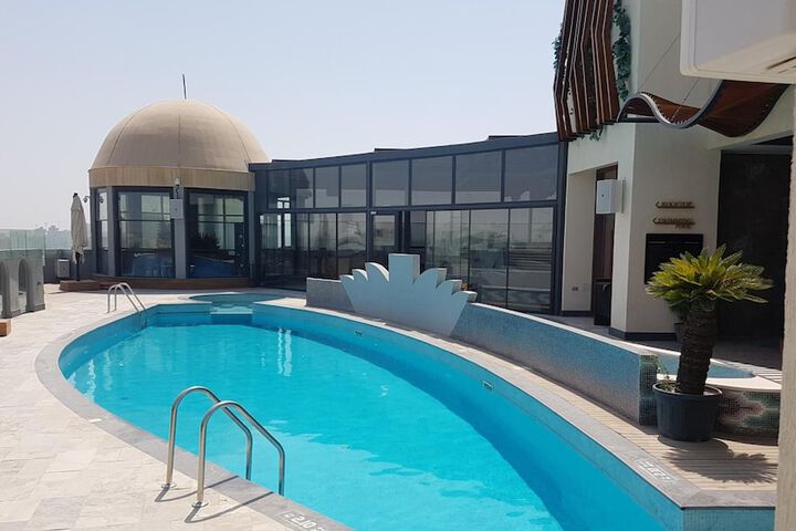 Pool 45 of 60