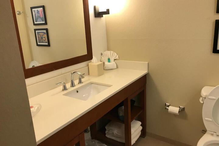 Room 11 of 19