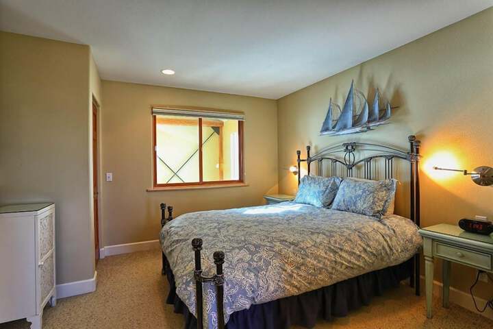 Room 30 of 184