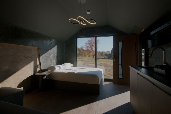 Room 5 of 55