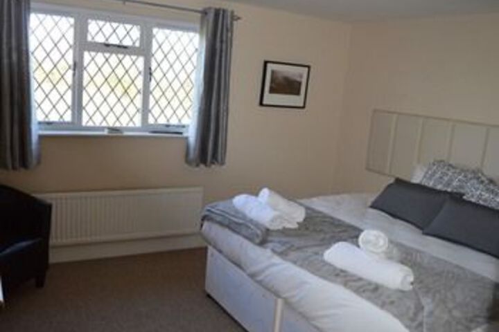 Room 7 of 19