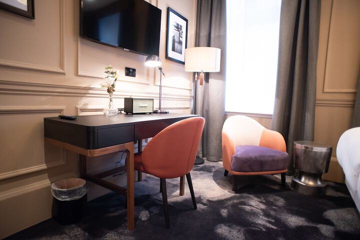 Room 15 of 72