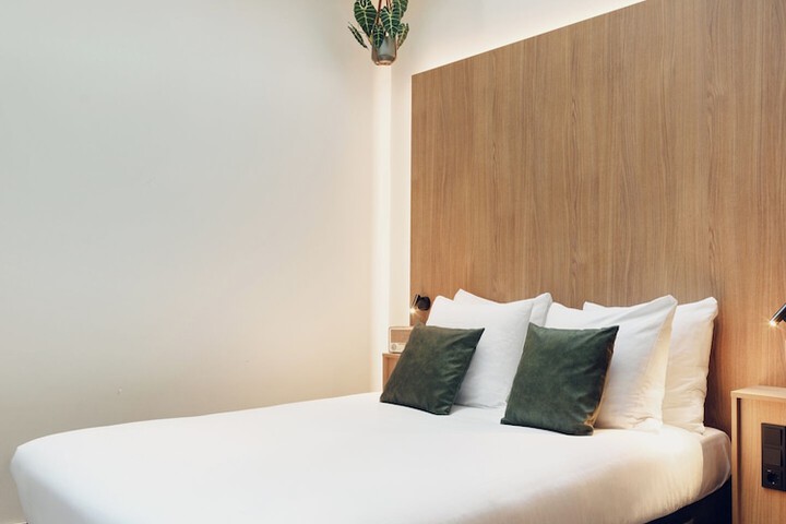 Room 15 of 56