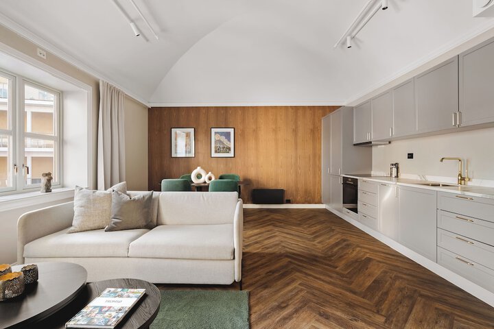 Room 14 of 56