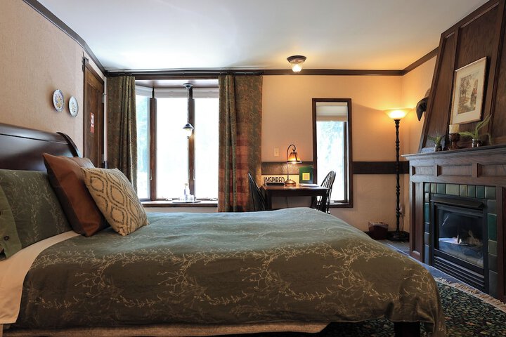 Room 13 of 88