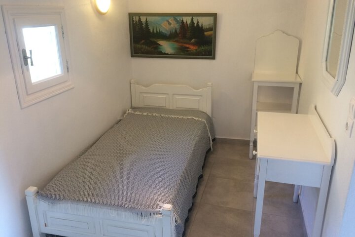 Room 5 of 47