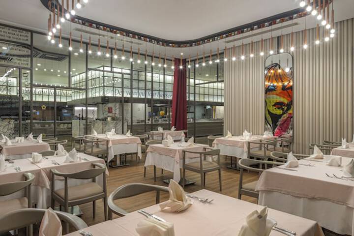 Dining 73 of 152