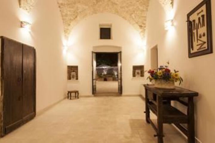 Hotel 7 of 10