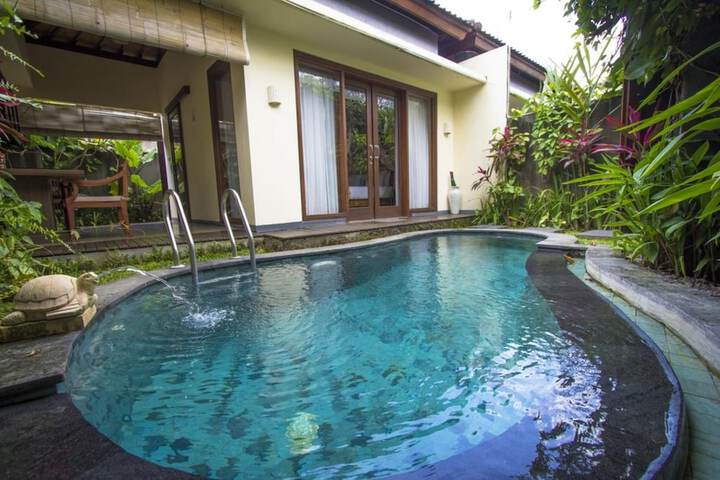 Hotel with Pool
