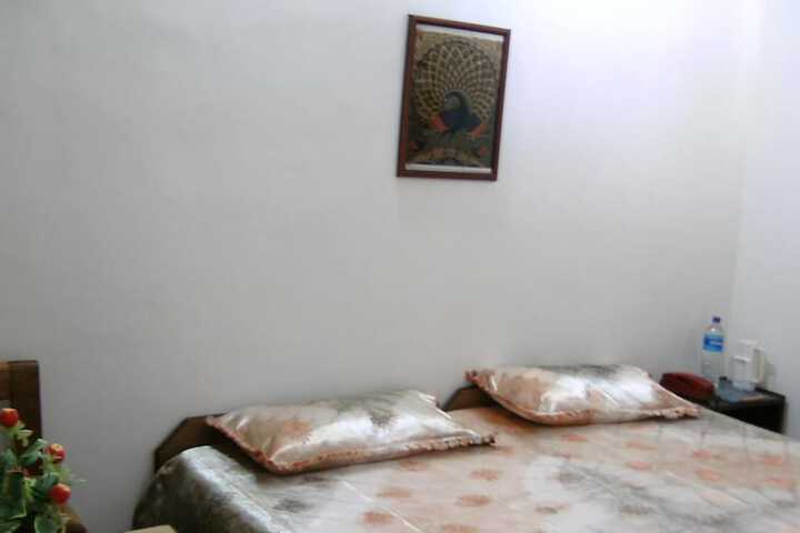 Room 25 of 70