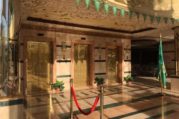 Hotel Interior 6 of 27