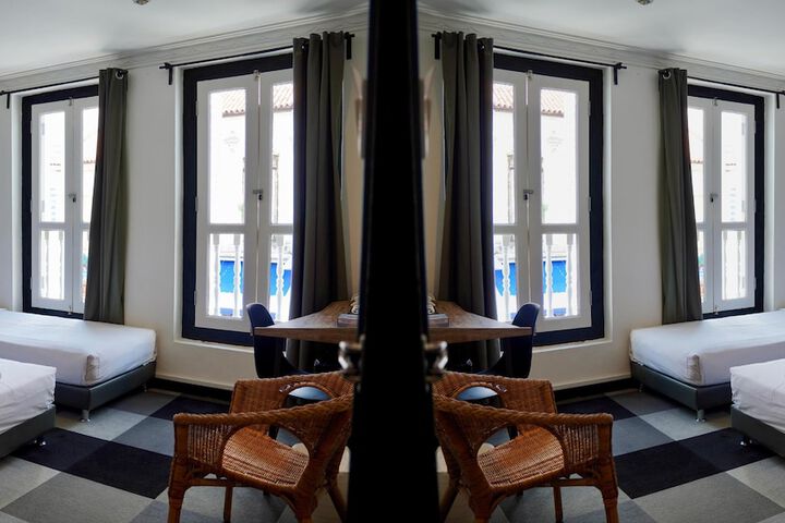 Room 4 of 55