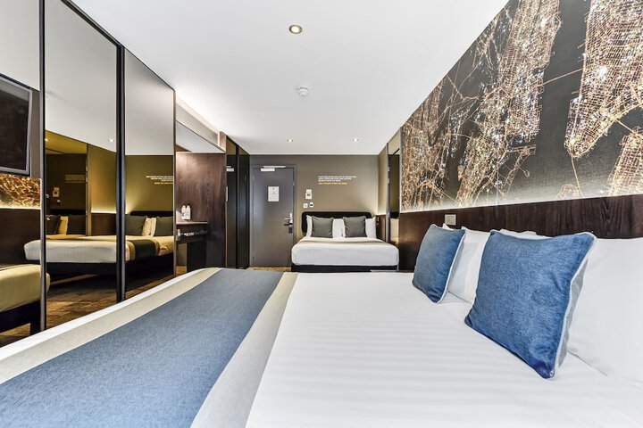 Room 45 of 89