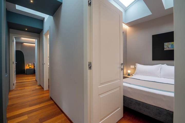 Room 16 of 111