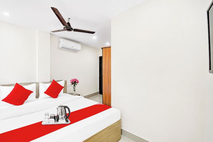 Room 5 of 14
