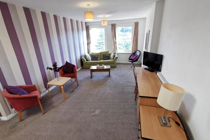 Room 4 of 21