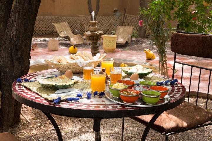 Breakfast/Coffee Service 59 of 85