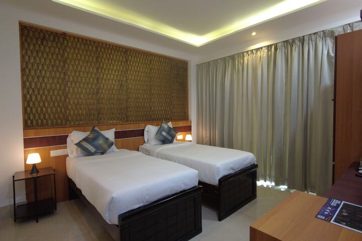 Room 3 of 22
