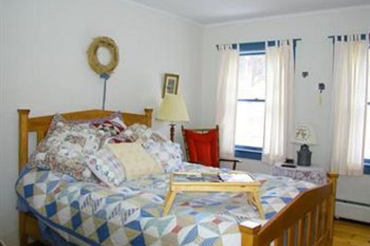 Room 9 of 15