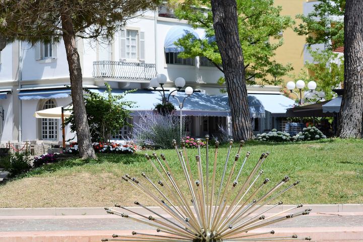 Hotel Entry
