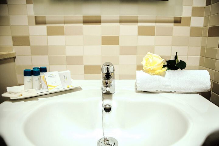 Bathroom Interior Photo