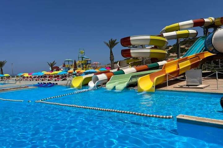 Doriane Beach Club & Aquapark