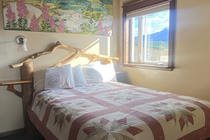 Room 17 of 60