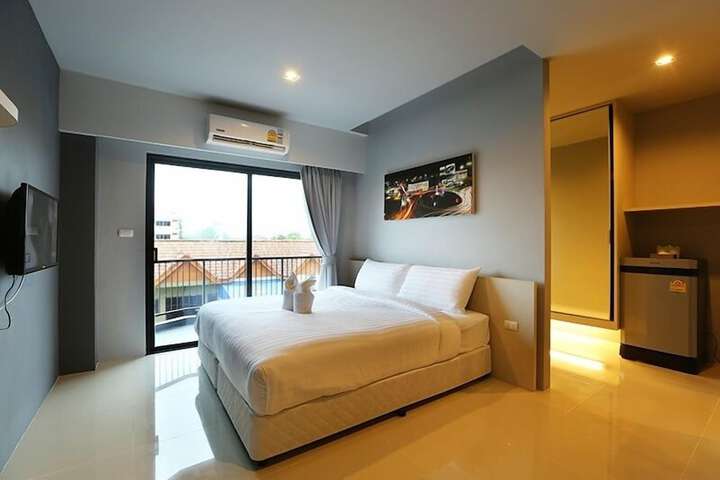 Room 41 of 79