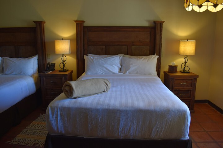Room 25 of 146