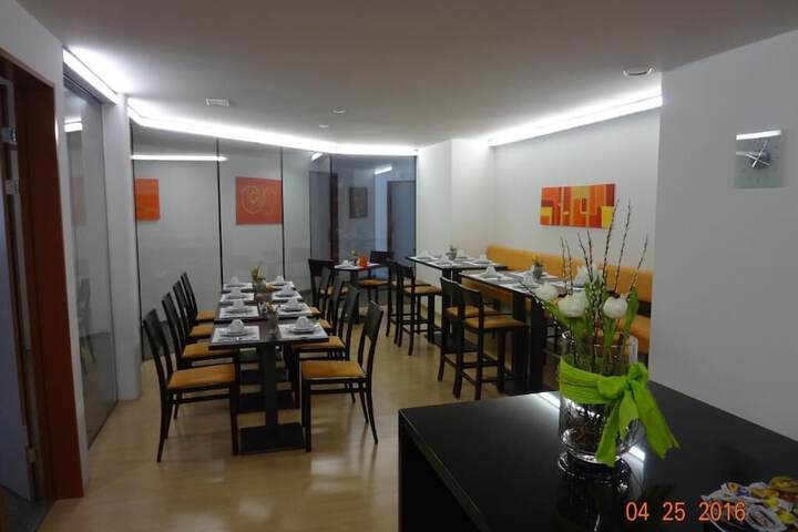 Dining 7 of 7